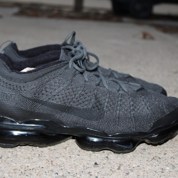 Gray Knit Sneakers - Picture 2 of 4